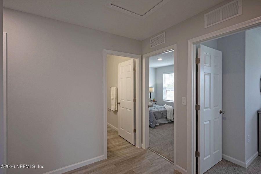 Spacious, unfurnished interior of a new home in , Jacksonville (Image 21).