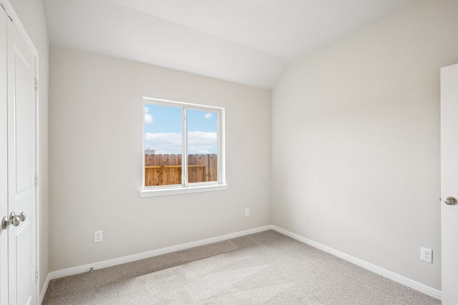 Spacious, unfurnished interior of a new home in Aldeana, Bonney (Image 21).