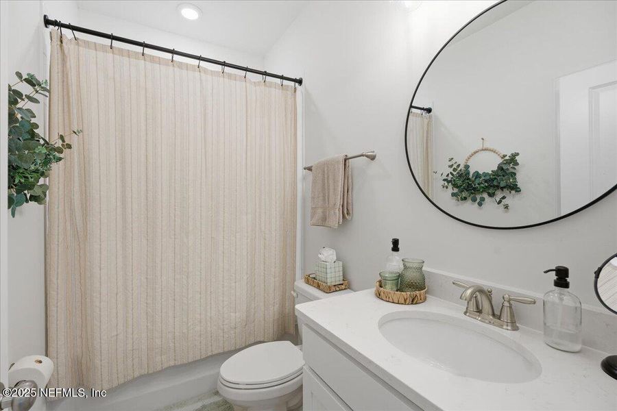 Furnished interior view inside a new home in , Jacksonville (Image 39).