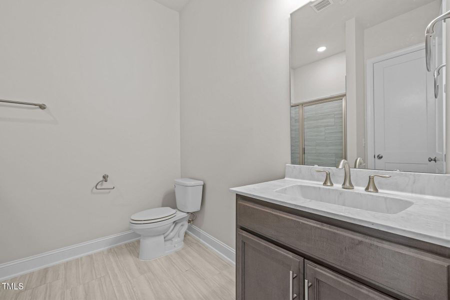 7-web-or-mls-5Z8A4045 7-web-or-mls-5Z8A4045