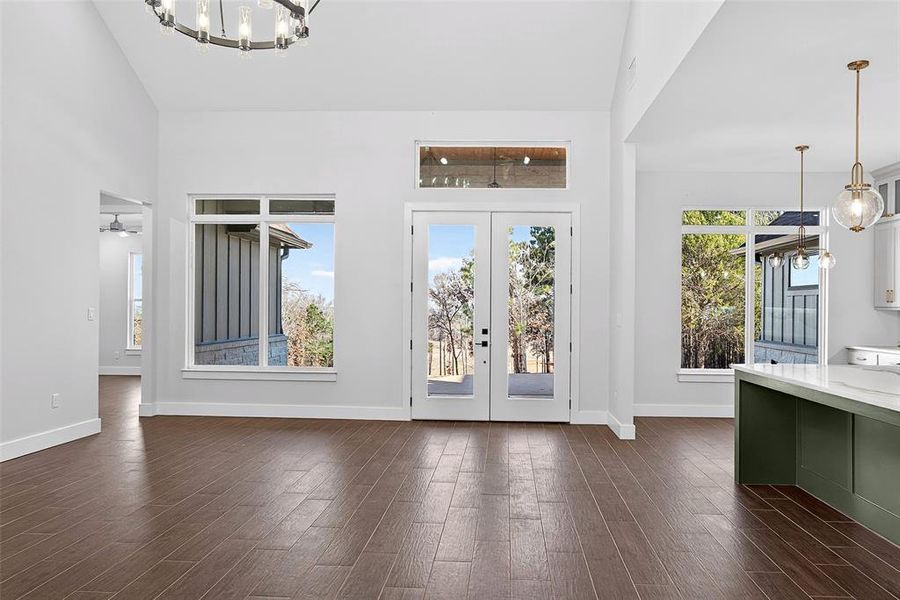 Spacious, unfurnished interior of a new home in , Winona (Image 28).