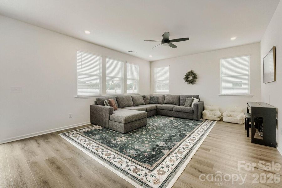 Furnished interior view inside a new home in , Midland (Image 16).