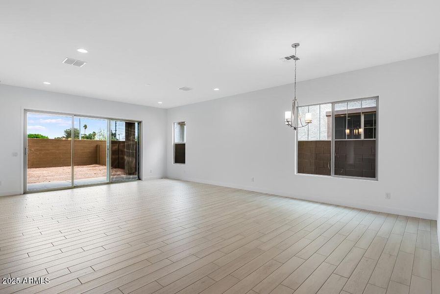 hj-az-phoenix-stonehaven-voyage-breckenr