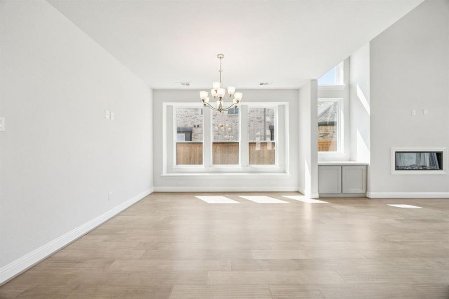 Spacious, unfurnished interior of a new home in Trails at Cottonwood Creek, Rowlett (Image 14).
