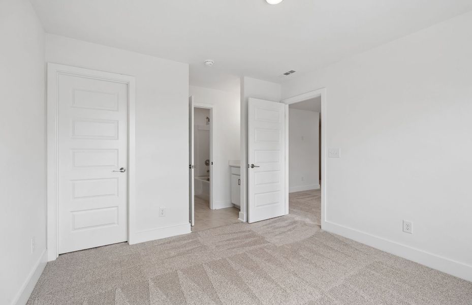 Spacious, unfurnished interior of a new home in Devonshire, Mount Juliet (Image 26). Spacious, unfurnished interior of a new home in Devonshire, Mount Juliet (Image 26).