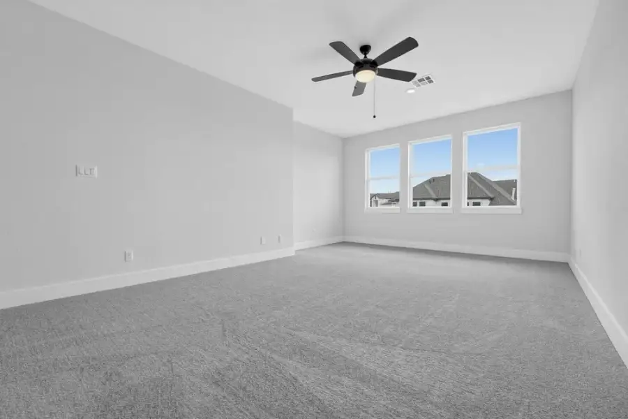 Spacious, unfurnished interior of a new home in Travisso, Leander (Image 20). Spacious, unfurnished interior of a new home in Travisso, Leander (Image 20).