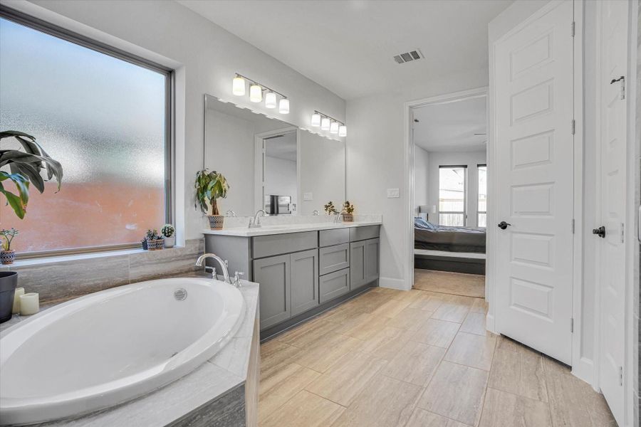 Image 13 of a home in Bridgeland 55'.