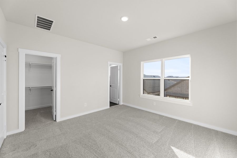 Spacious, unfurnished interior of a new home in Willow Grove Single-Family Homes, Melissa (Image 33).