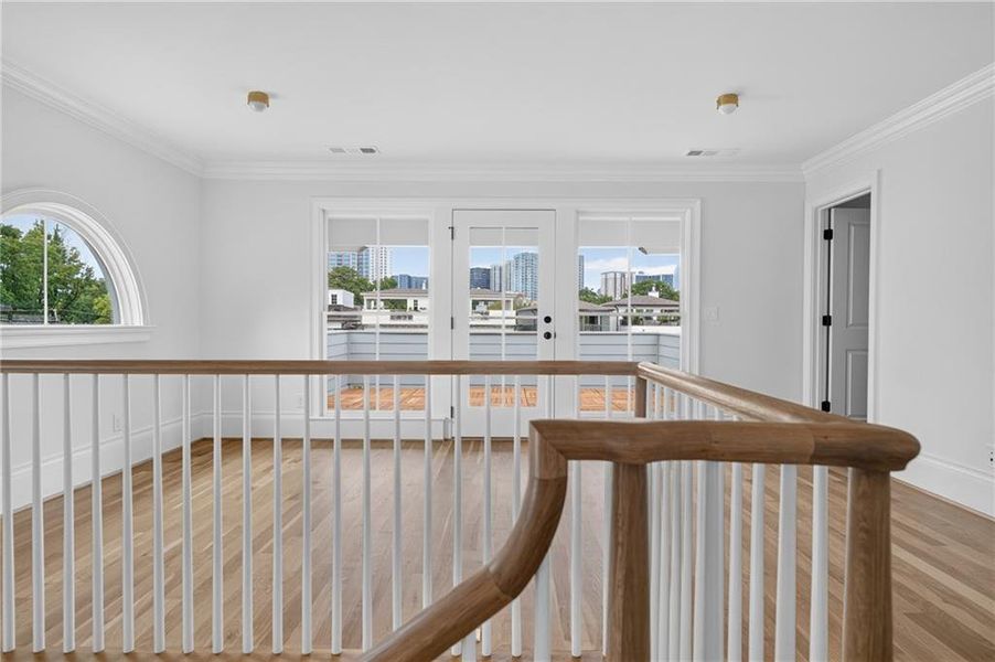 Spacious, unfurnished interior of a new home in , Atlanta (Image 45). Spacious, unfurnished interior of a new home in , Atlanta (Image 45).