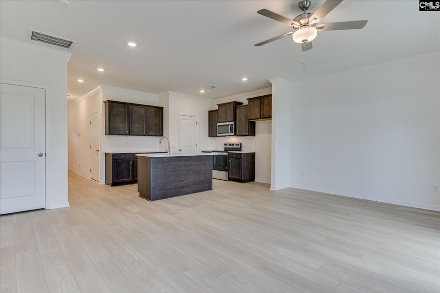Furnished interior view inside a new home in Walker’s Trail, Lexington (Image 10).