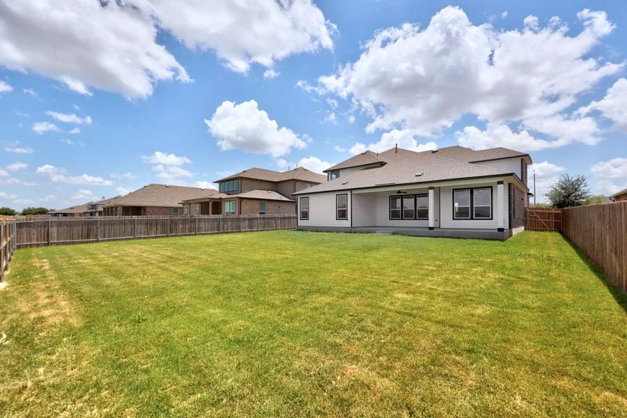 Exterior details and patio area of a home in Salerno - Hallmark Collection, Round Rock (Image 25).