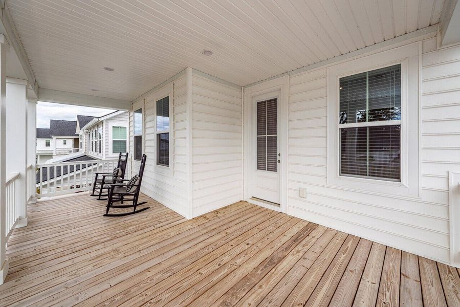 Exterior details and patio area of a home in , Summerville (Image 25).