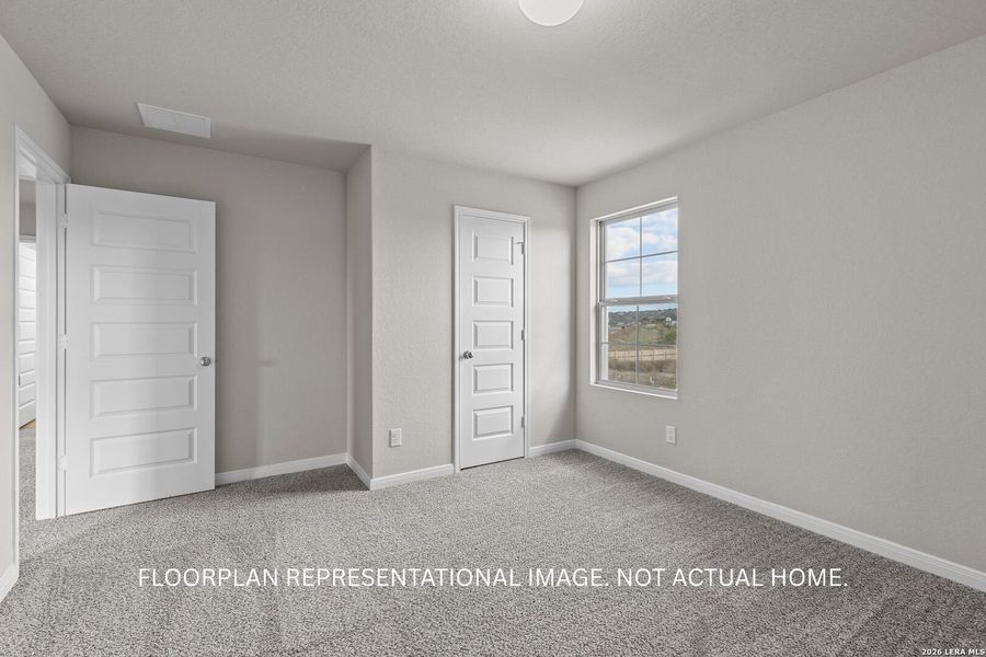 Spacious, unfurnished interior of a new home in Cinco Lakes, San Antonio (Image 10).