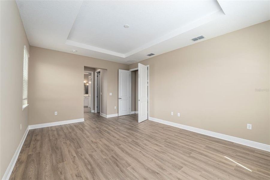 Spacious, unfurnished interior of a new home in , Ocala (Image 49).