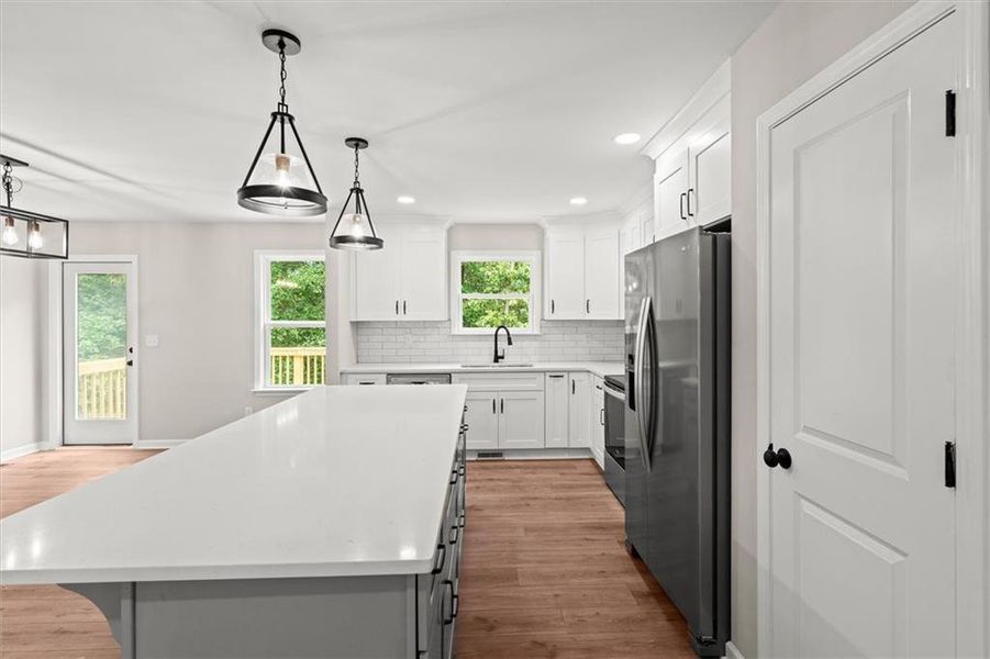 Furnished interior view inside a new home in , Villa Rica (Image 9).