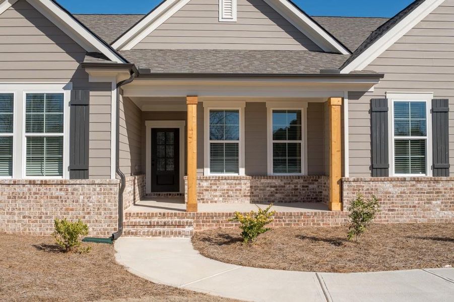 Exterior details and patio area of a home in Magnolia Ridge, Monroe (Image 25).