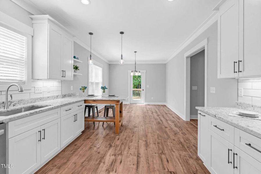 1004 Snow Peak Court-48