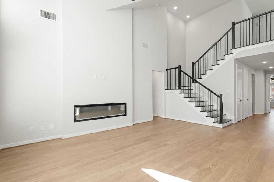 Image 13 of a home in The Highlands 50'. Image 13 of a home in The Highlands 50'.