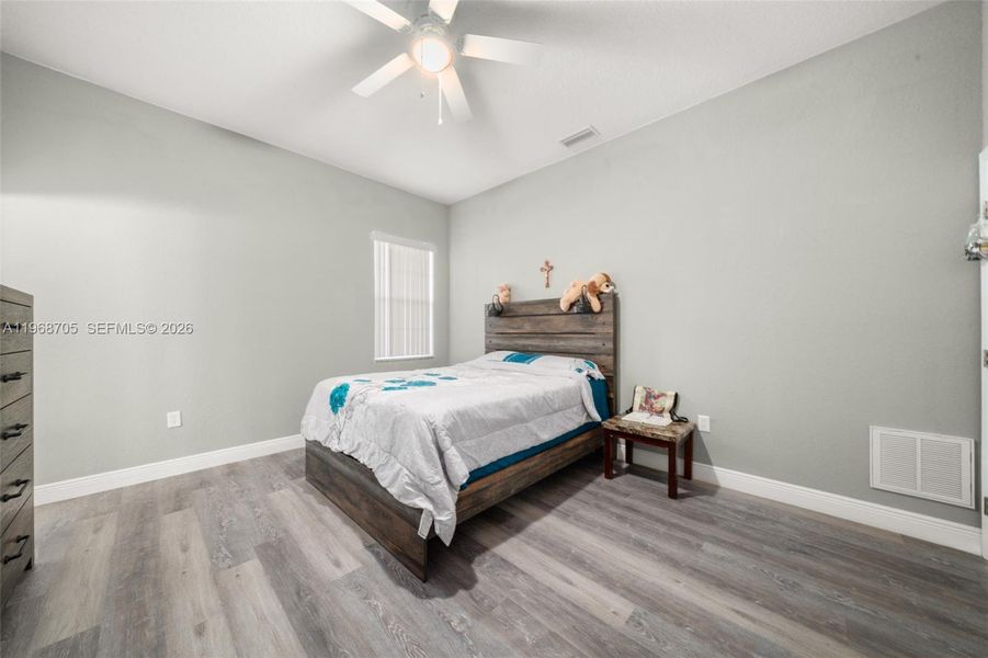 Furnished interior view inside a new home in , Avon Park (Image 18).