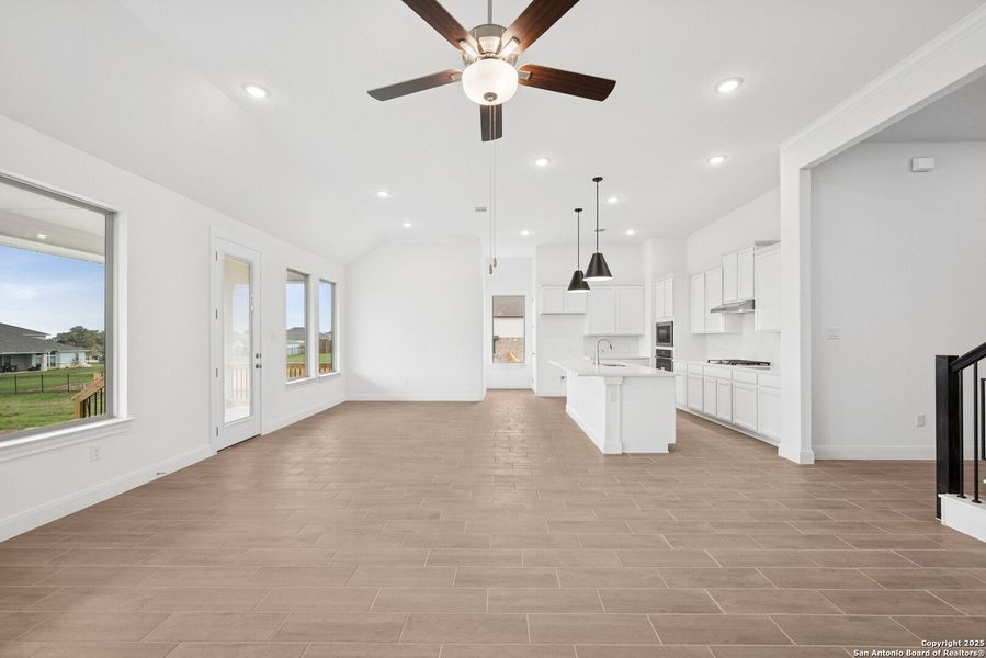 Spacious, unfurnished interior of a new home in Everly Estates, San Antonio (Image 34).