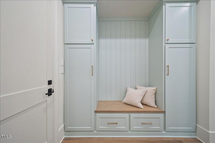 28-7516 Grist Mill Rd