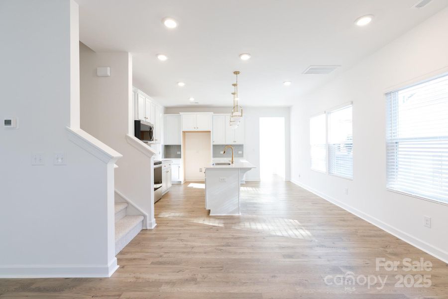 Spacious, unfurnished interior of a new home in , Charlotte (Image 20).