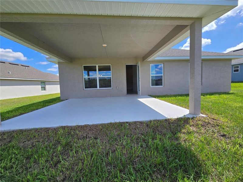 Exterior details and patio area of a home in Twisted Oaks, Beverly Hills (Image 3). Exterior details and patio area of a home in Twisted Oaks, Beverly Hills (Image 3).