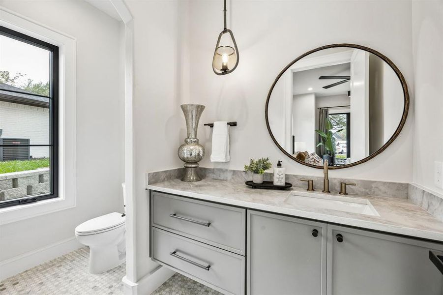 Furnished interior view inside a new home in , Dallas (Image 8). Furnished interior view inside a new home in , Dallas (Image 8).