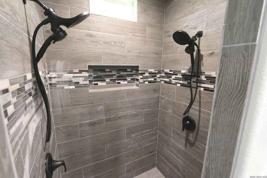 Close-up of interior finishes inside a home in , La Vernia (Image 8). Close-up of interior finishes inside a home in , La Vernia (Image 8).