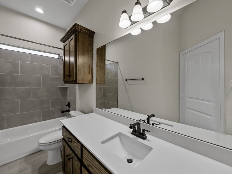 Representative furnished interior of a home built from the Jude by Robbie Hale Homes in High Meadows Estates, Nevada (Image 16). Representative furnished interior of a home built from the Jude by Robbie Hale Homes in High Meadows Estates, Nevada (Image 16).