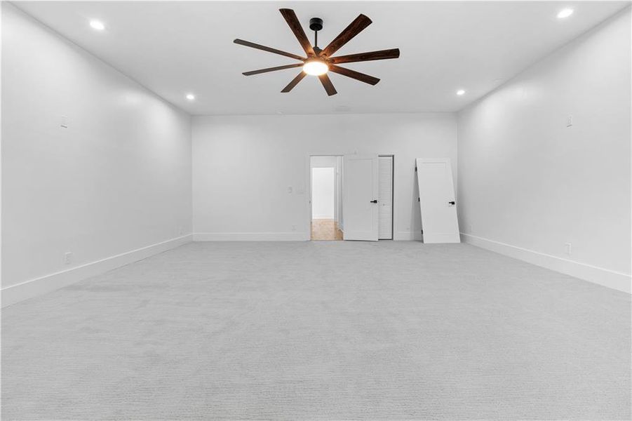 Spacious, unfurnished interior of a new home in , Atlanta (Image 64).