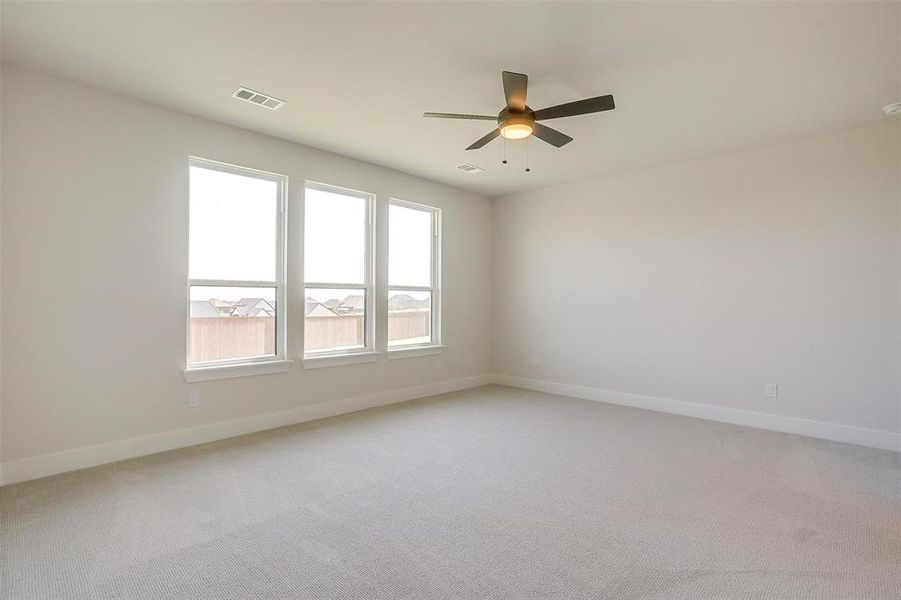 Spacious, unfurnished interior of a new home in Sweetgrass, Haslet (Image 16). Spacious, unfurnished interior of a new home in Sweetgrass, Haslet (Image 16).