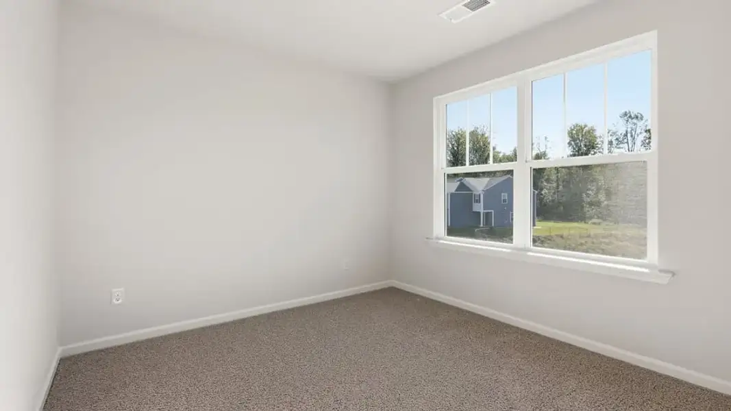 Spacious, unfurnished interior of a new home in Cedar Gap, Fountain Inn (Image 21).