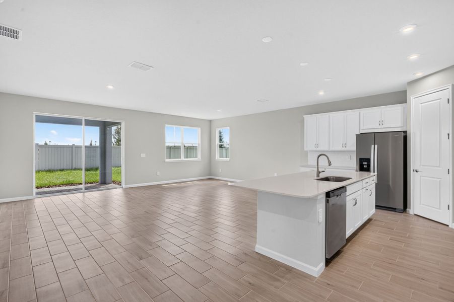 Spacious, unfurnished interior of a new home in Pasadena Ridge Master, Dade City (Image 8). Spacious, unfurnished interior of a new home in Pasadena Ridge Master, Dade City (Image 8).