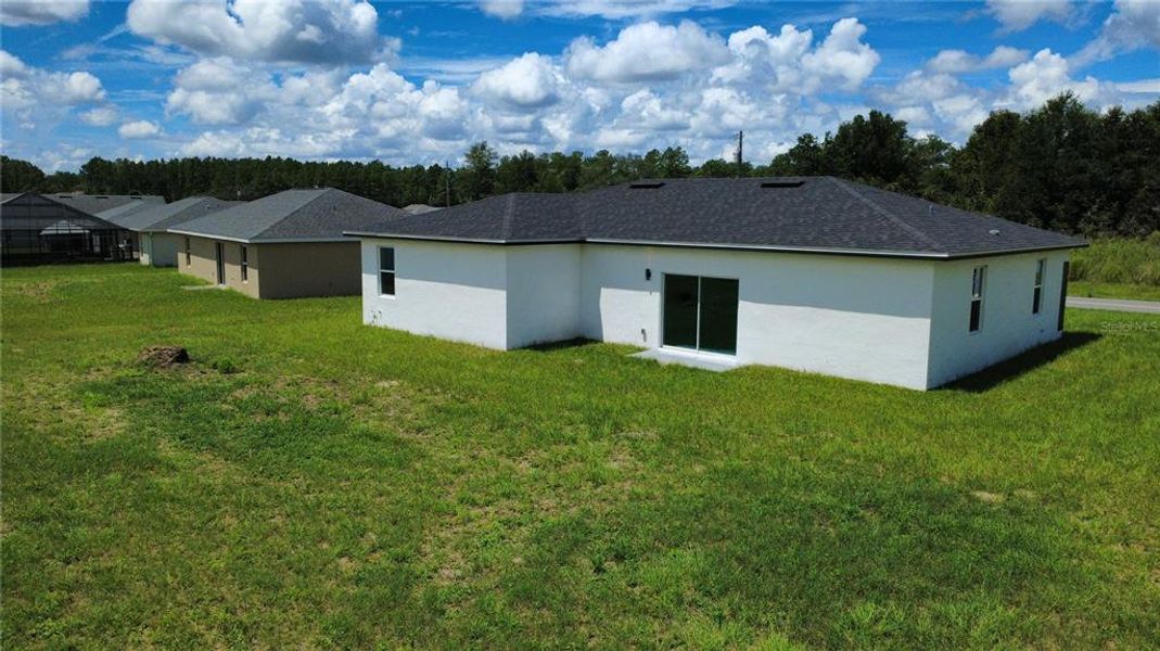 Exterior details and patio area of a home in , Ocala (Image 23). Exterior details and patio area of a home in , Ocala (Image 23).