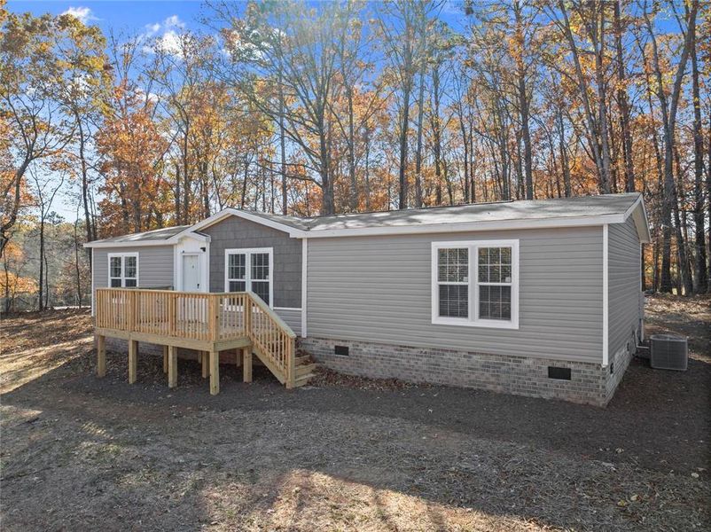 Exterior details and patio area of a home in , Cleveland (Image 15).