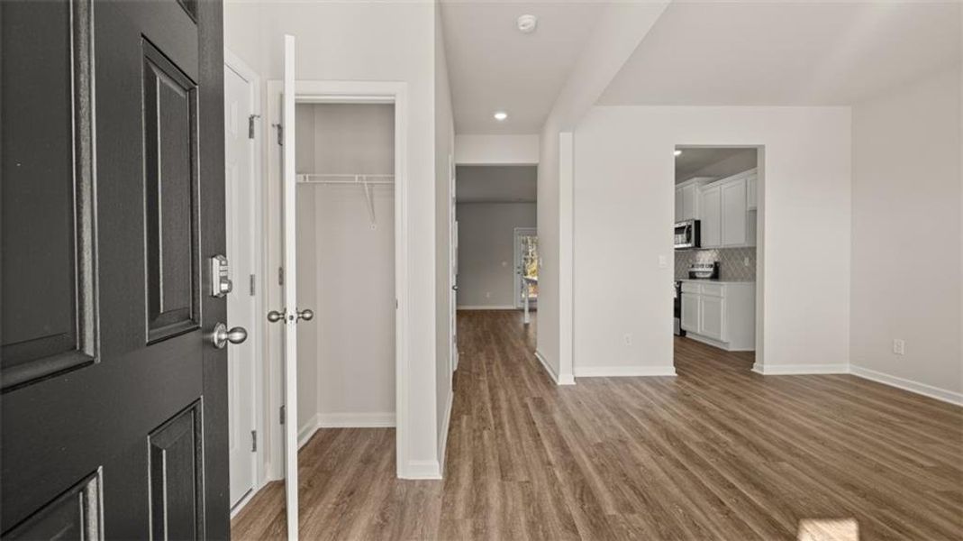 Spacious, unfurnished interior of a new home in Willowbrook, Winder (Image 17).