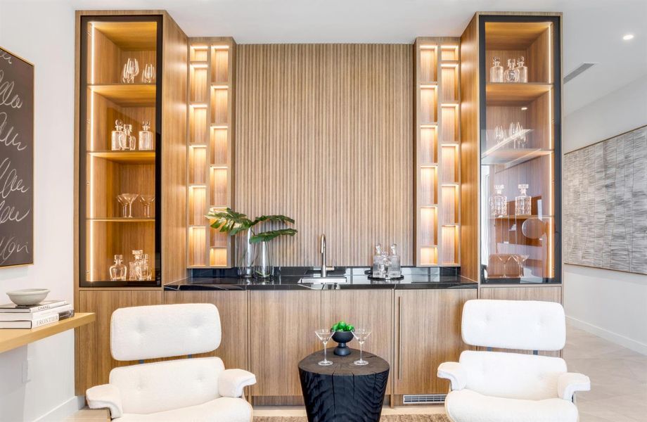 BAR LOUNGE BAR LOUNGE
