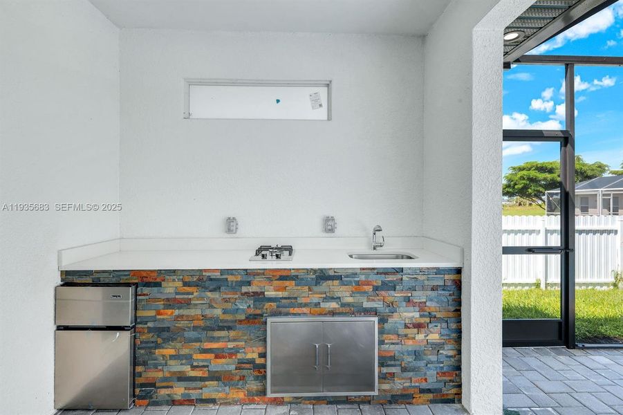 Image 35 of a home in .