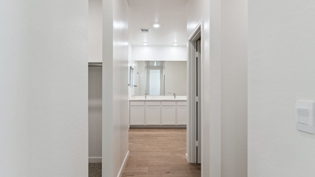 Image 39 of a home in Apache Farms.