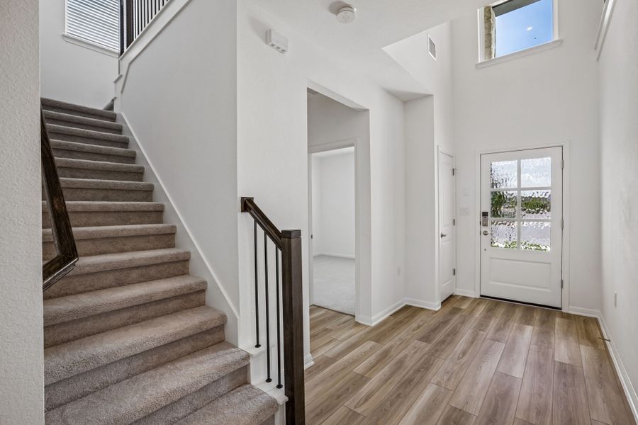 Spacious, unfurnished interior of a new home in Lisso, Pflugerville (Image 47).