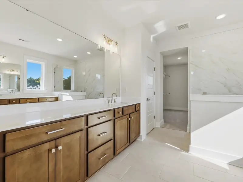Owner's Bath Owner's Bath
