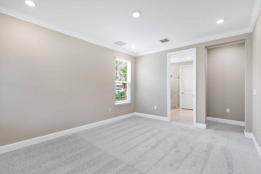 Representative unfurnished interior of a home built from the La Palma by Taylor Morrison in Osprey Cove, St. Marys (Image 23).