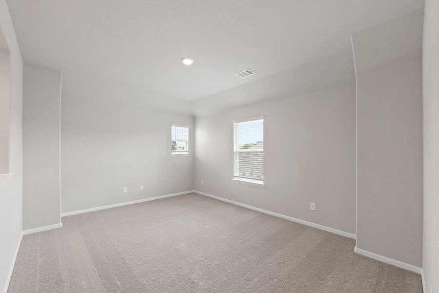Spacious, unfurnished interior of a new home in Bammel Oaks, Houston (Image 16). Spacious, unfurnished interior of a new home in Bammel Oaks, Houston (Image 16).