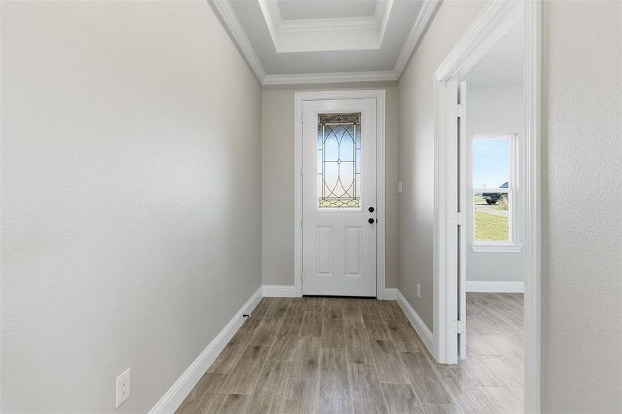 Spacious, unfurnished interior of a new home in , Tom Bean (Image 23).