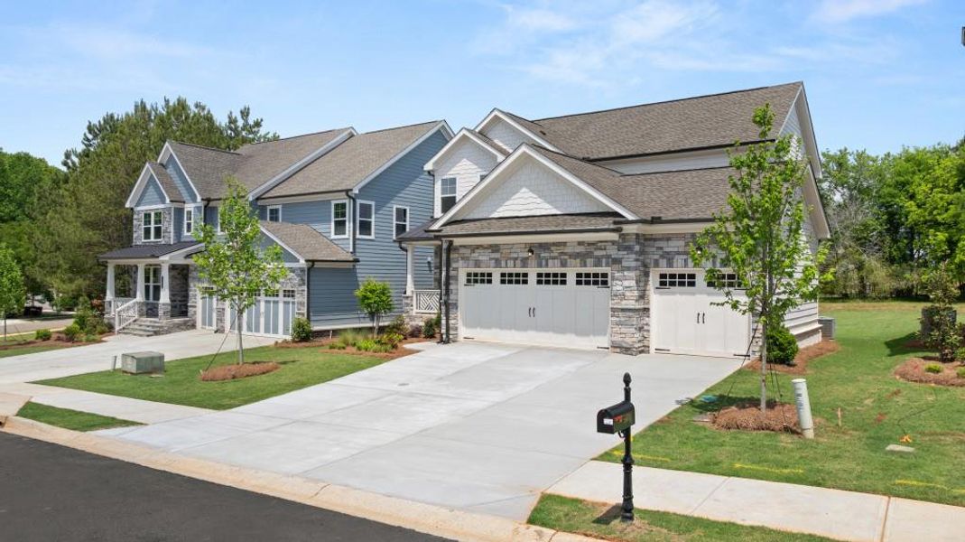 Image 51 of a home in Willow Creek.