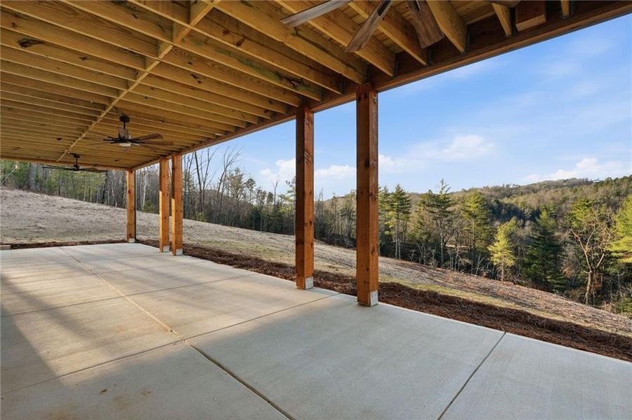 Image 43 of a home in .