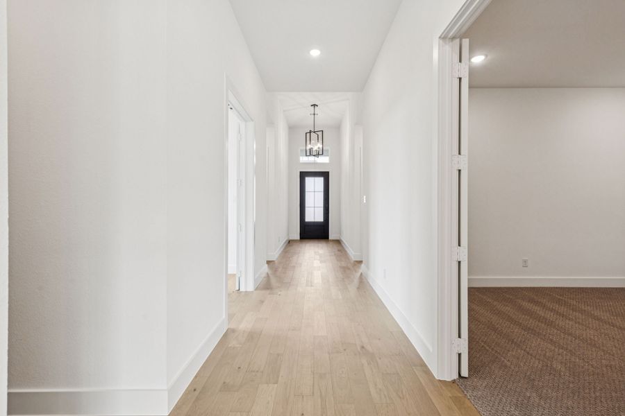 Representative unfurnished interior of a home built from the Chloe III by Southgate Homes in Windsong Ranch 71' Series, Prosper (Image 25).
