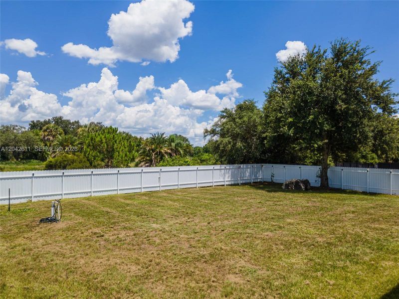 Exterior details and patio area of a home in , Lehigh Acres (Image 31).