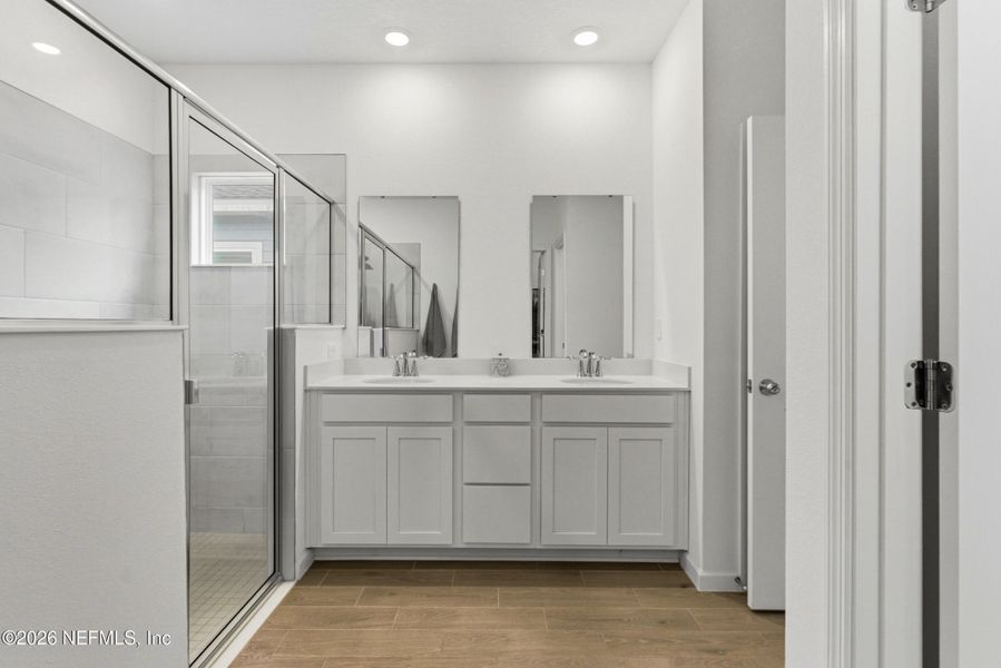 Furnished interior view inside a new home in Saddle Oaks, Jacksonville (Image 11).